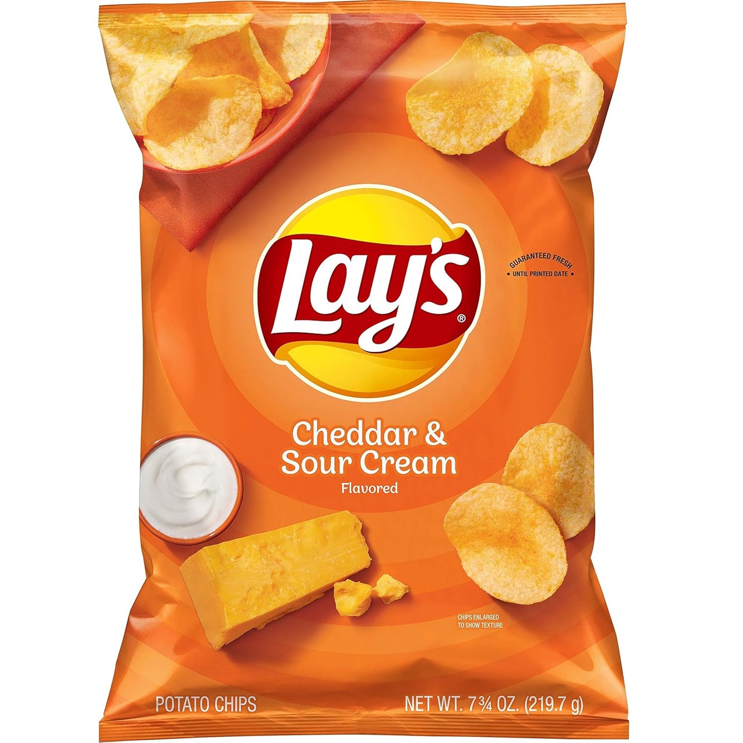 Lay's Cheddar & Sour Cream 198g
