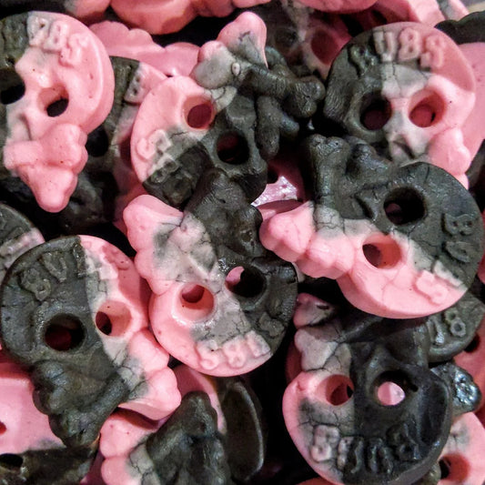 BUBS Raspberry & Liquorice Skulls Sweden
